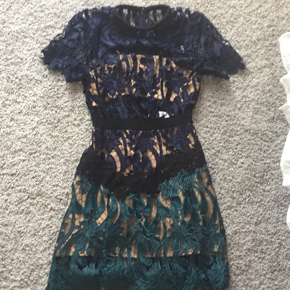 Self-portrait lace dress💋